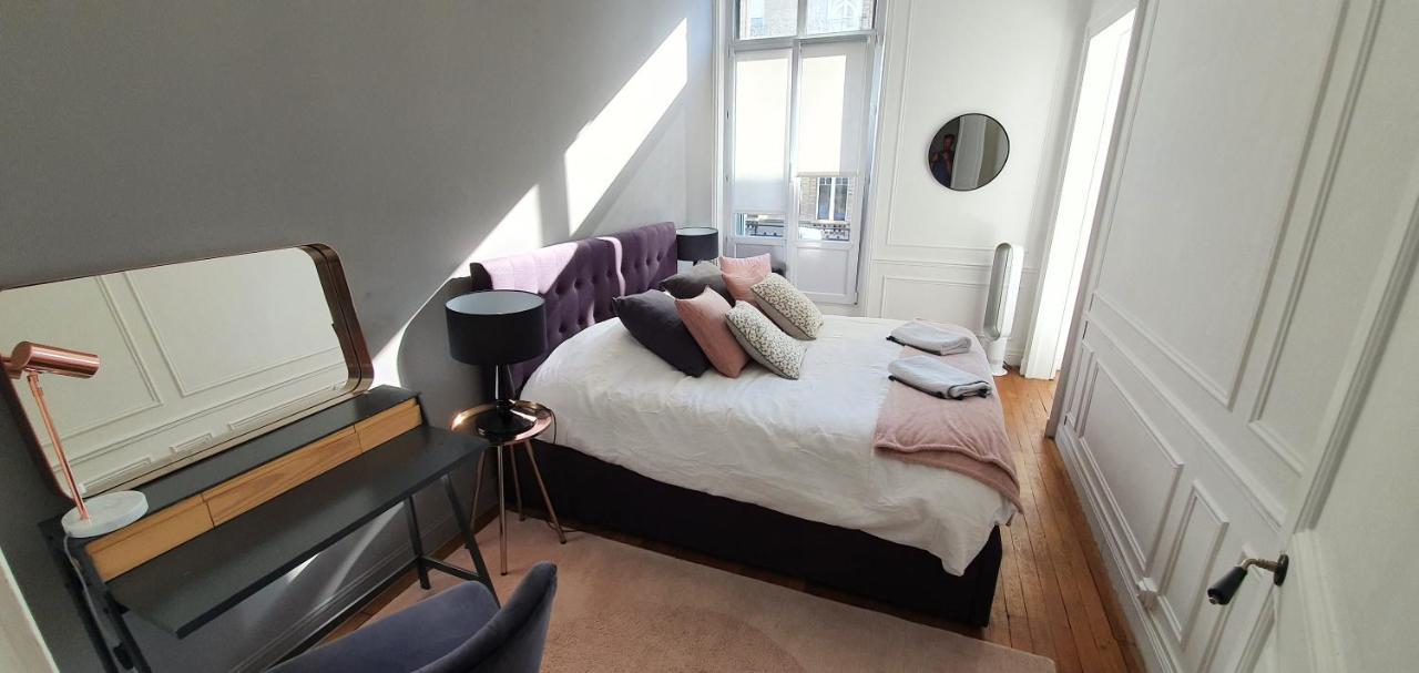 L'ecu : Un Haussmannien Accueillant! Appartamento *